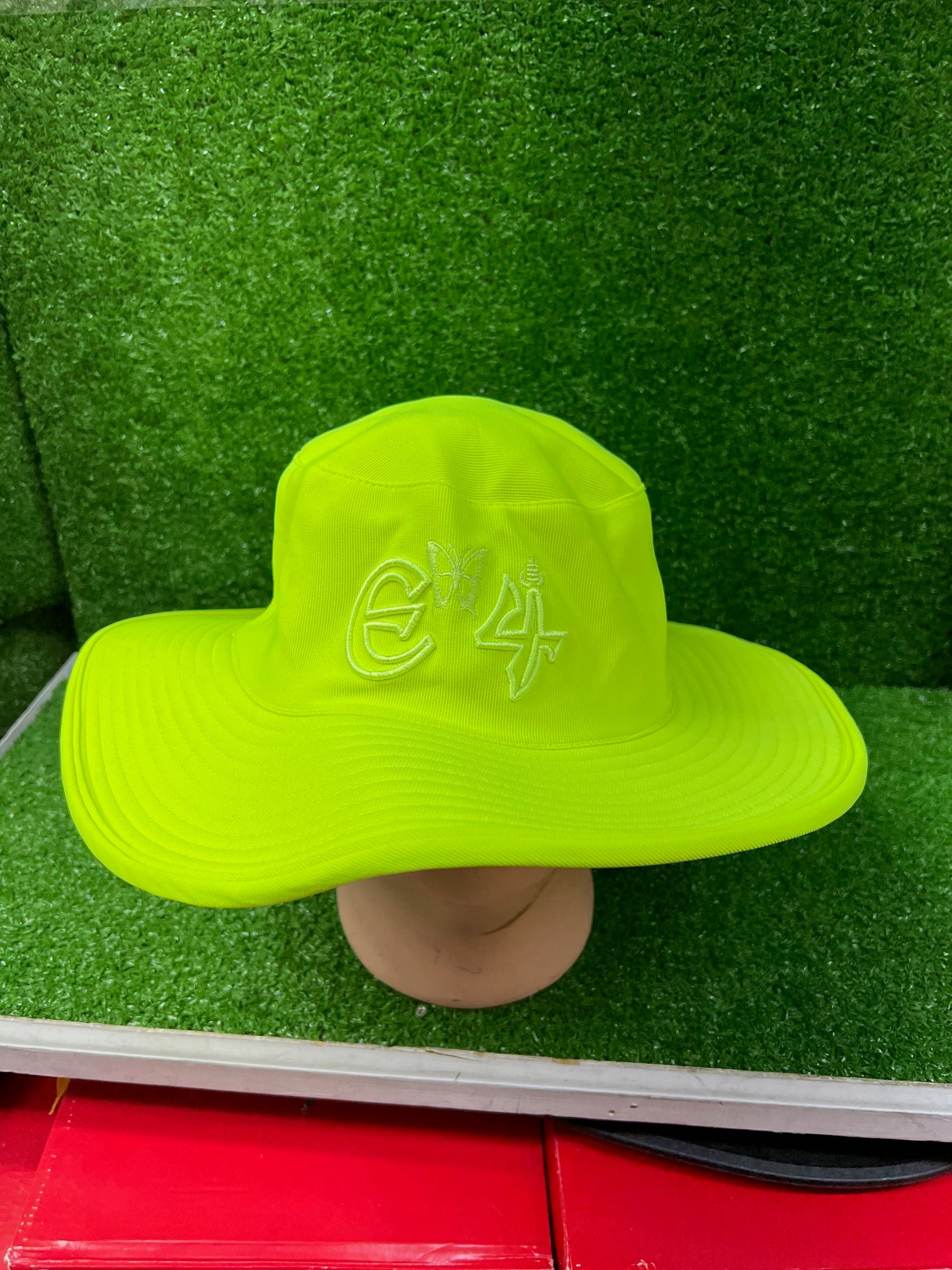 E4 Fluorescent Lime Cricket Sun Hat - 2024
