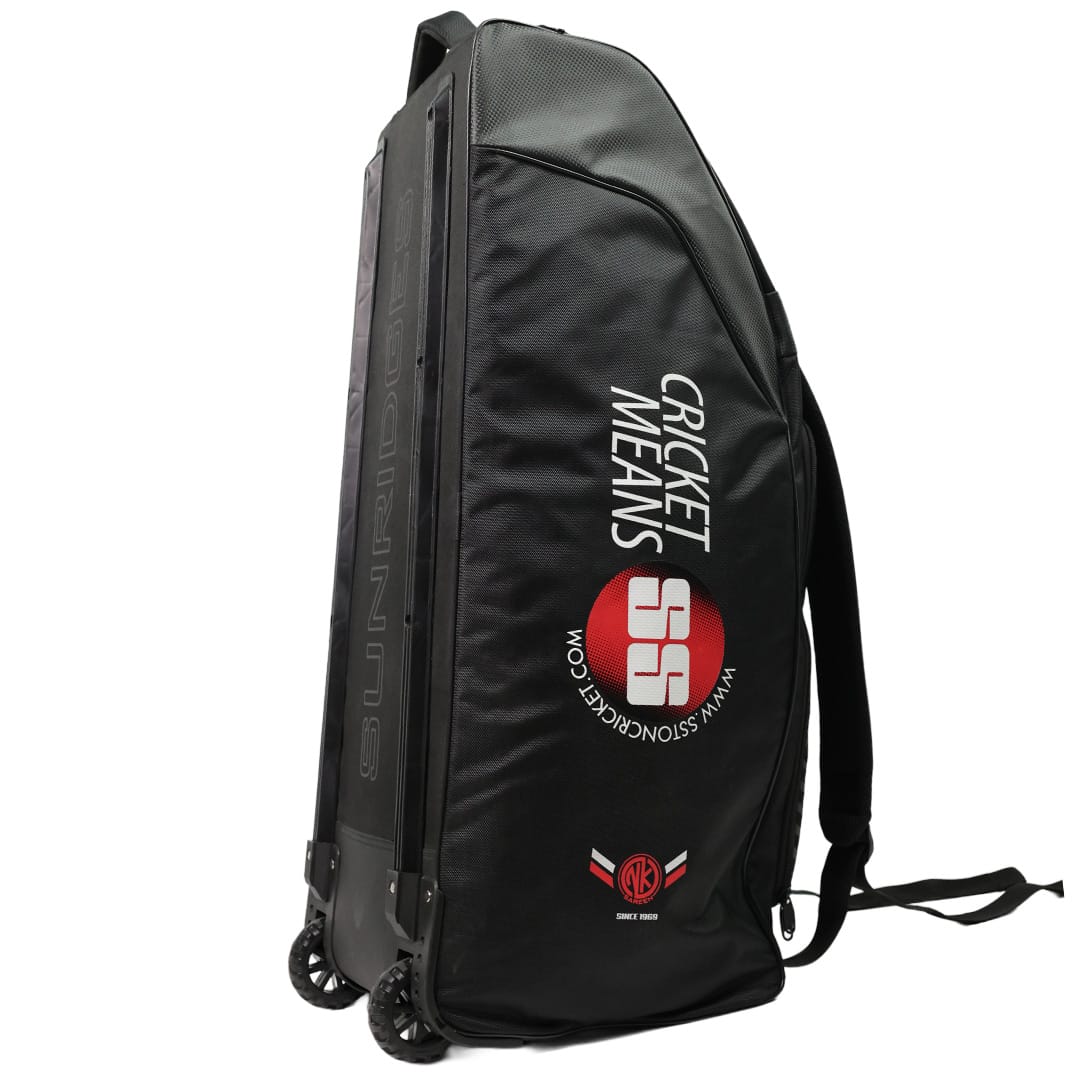 SS Limited Edition Duffle Wheelie Bag - 2026