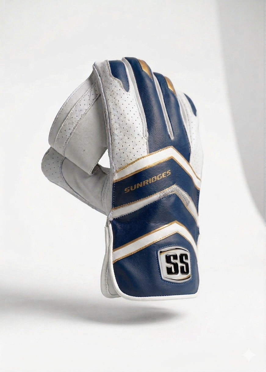 SS IPL Wicket Keeping Gloves White/Navy - 2026