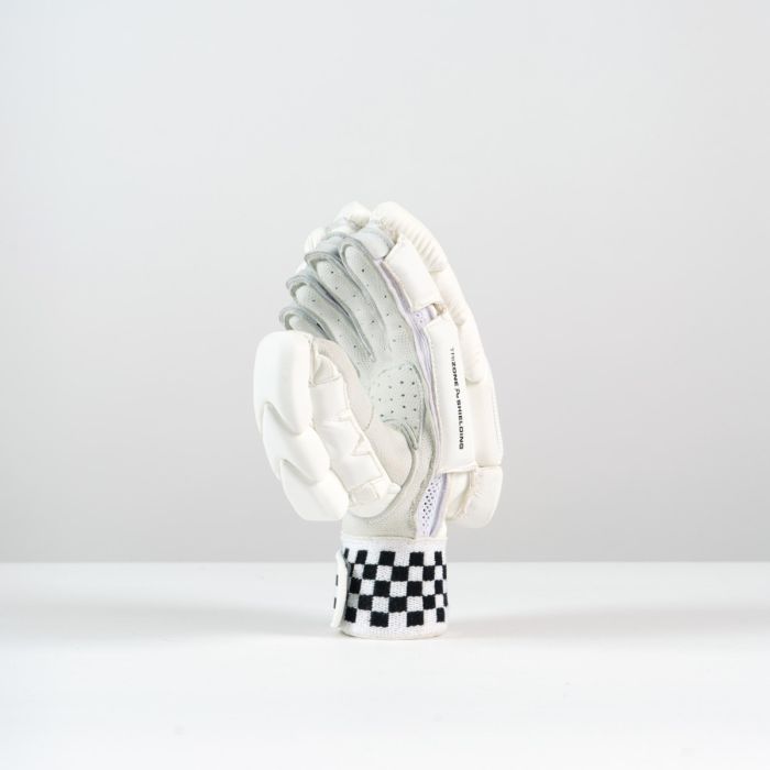 Gray Nicolls Classic Players Edition Batting Gloves - 2025 (Full White)