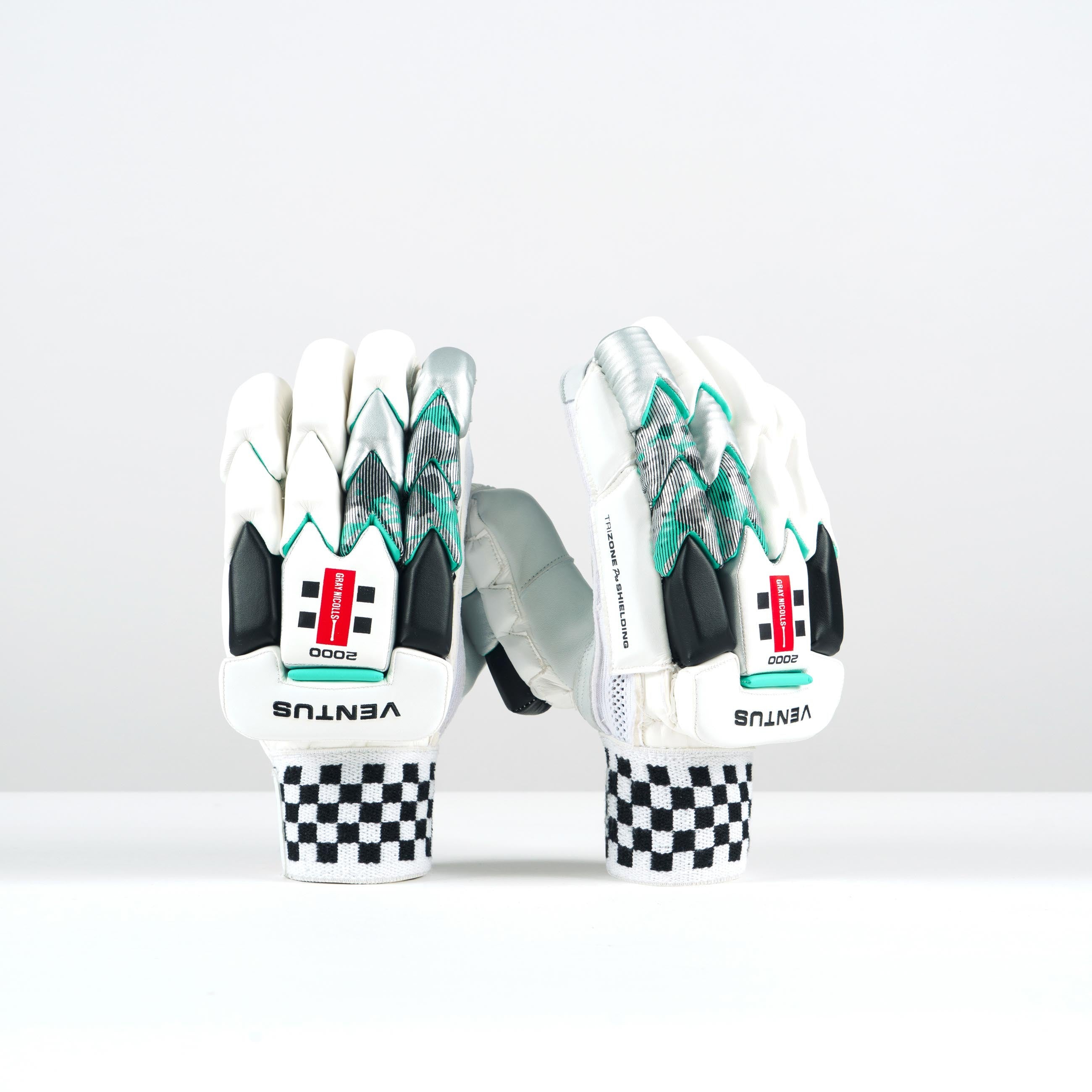 Gray Nicolls Ventus 1.0 2000 Batting Gloves - 2025