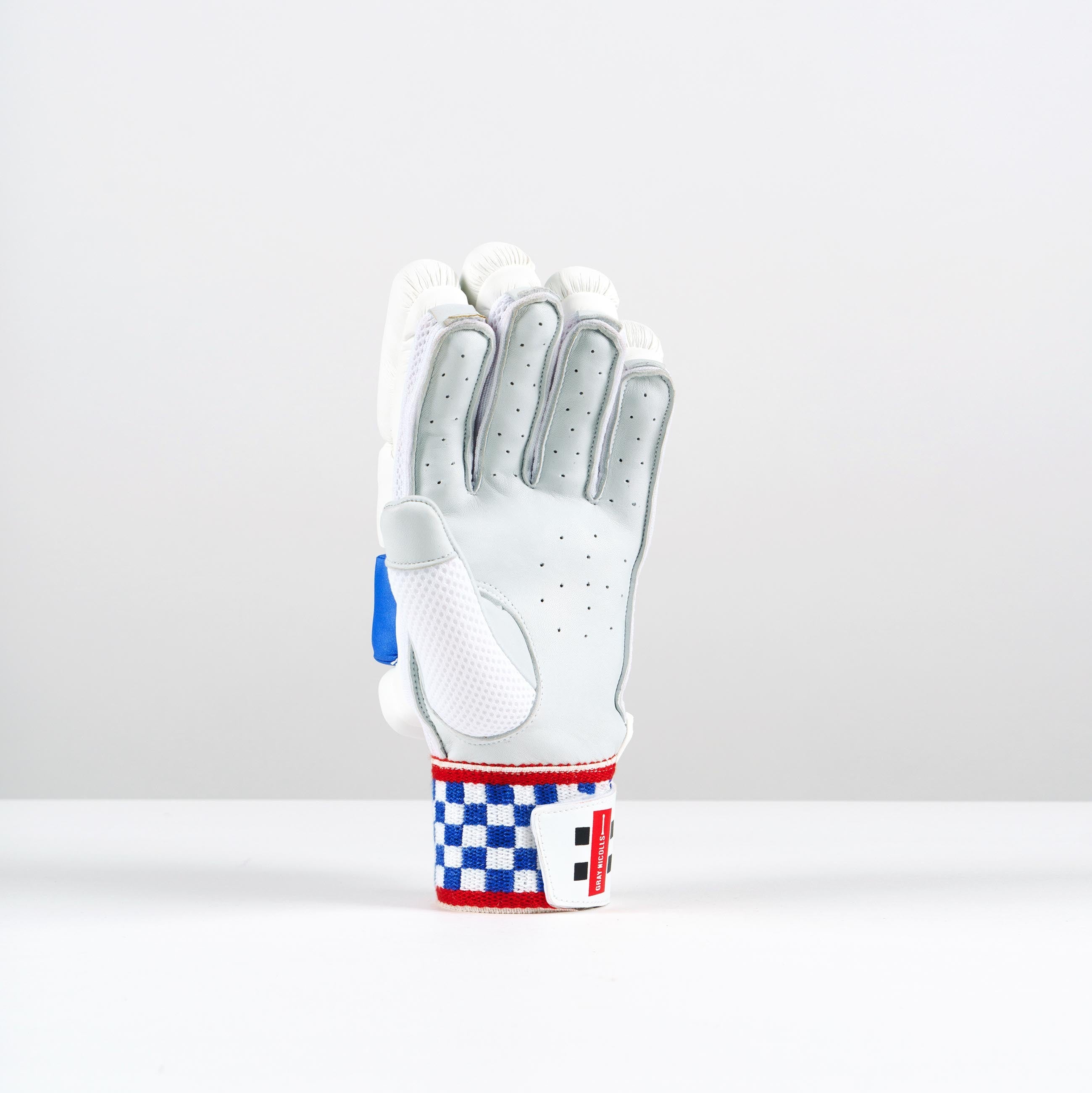 Gray Nicolls Stratos 1.0 500 Batting Gloves - 2025
