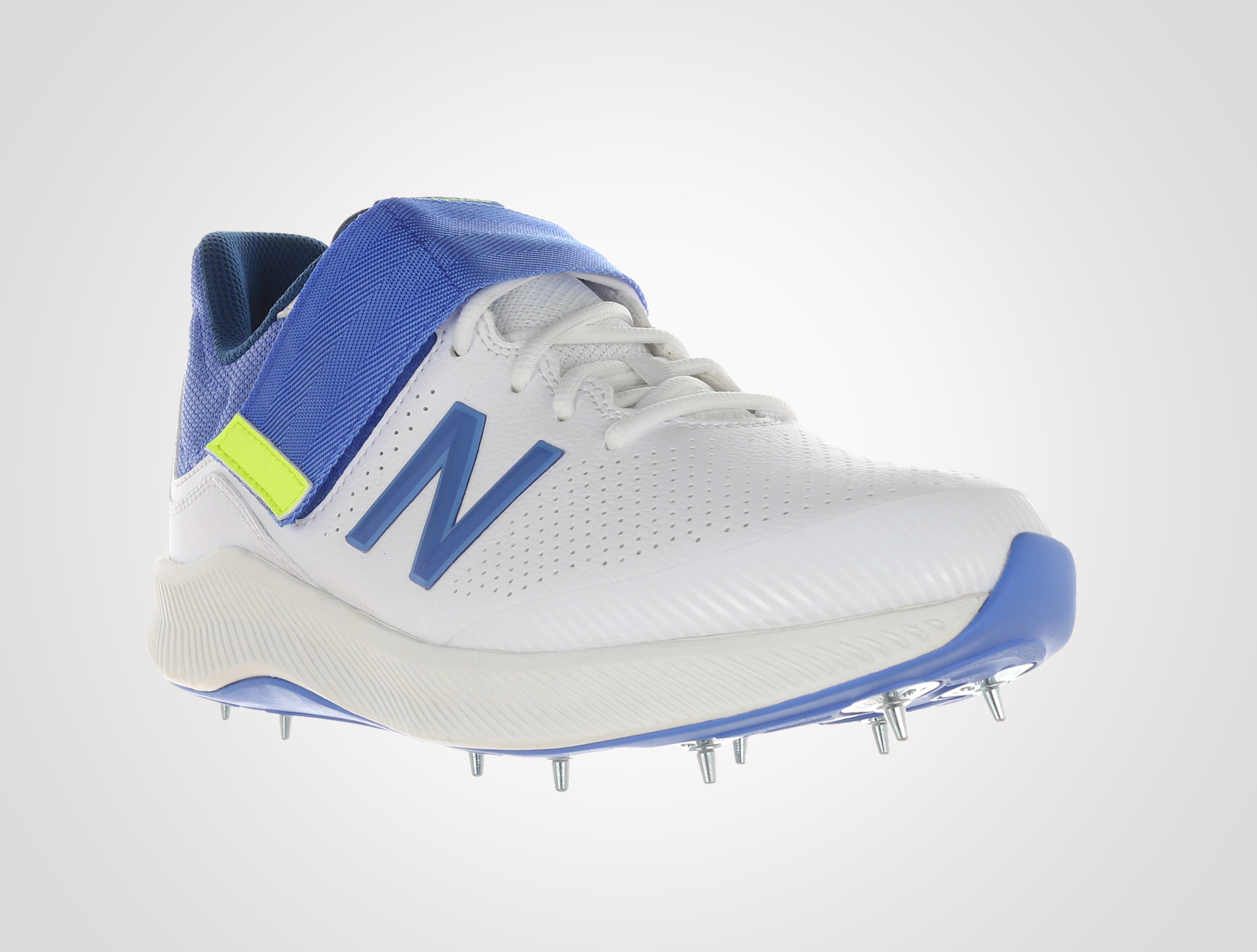 New Balance CK4040W5 Spike Cricket Shoes – CricketZoneUSA