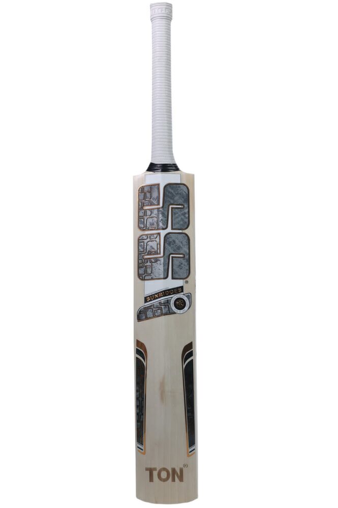 SS Master 8000 English Willow Bat - 2025