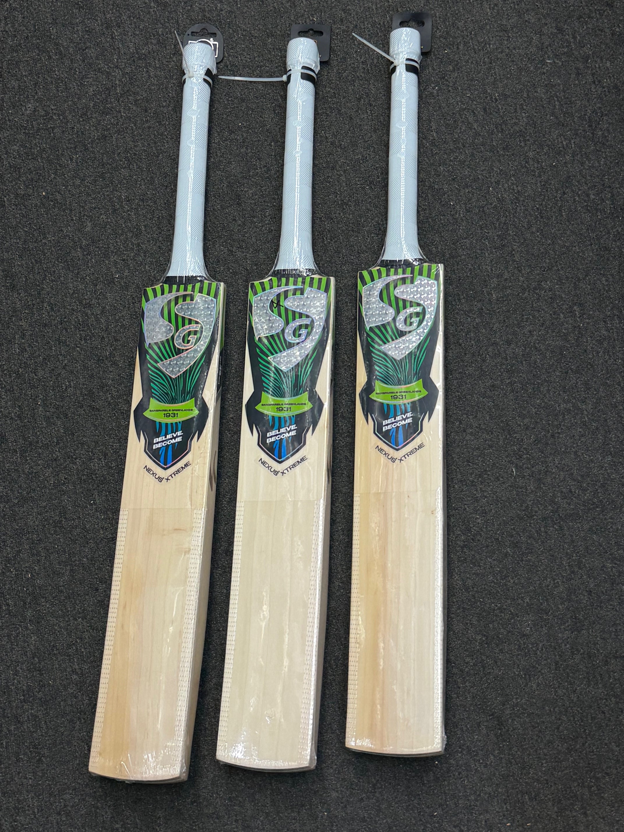 SG Nexus Xtreme Cricket Bat - 2026