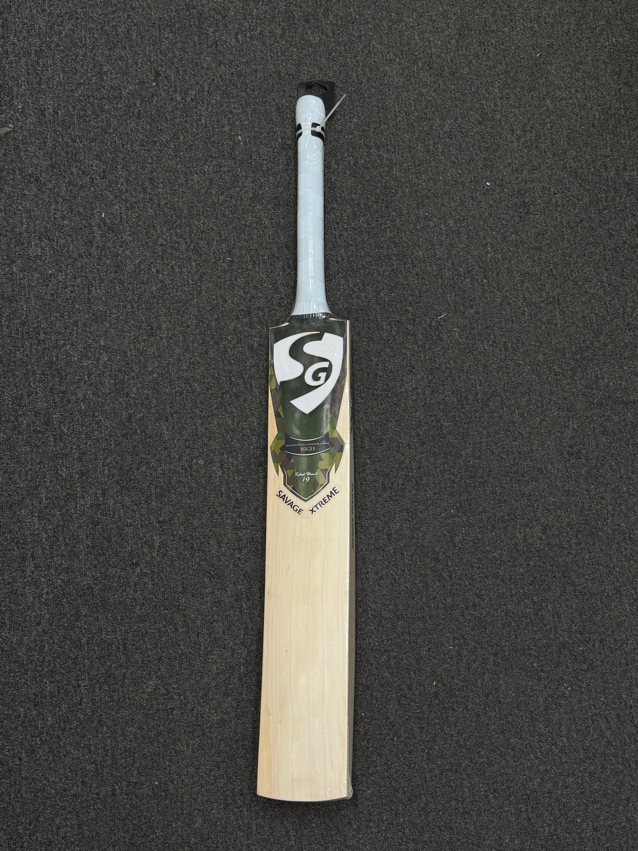 SG Savage Xtreme English Willow Cricket Bat - 2026
