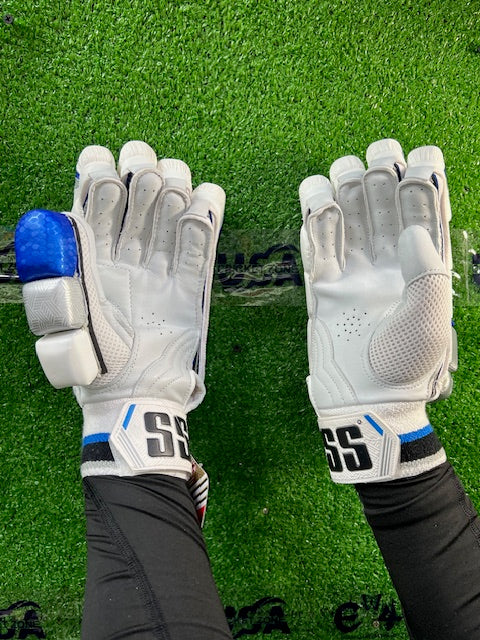 SS Hitech Batting Gloves - 2025
