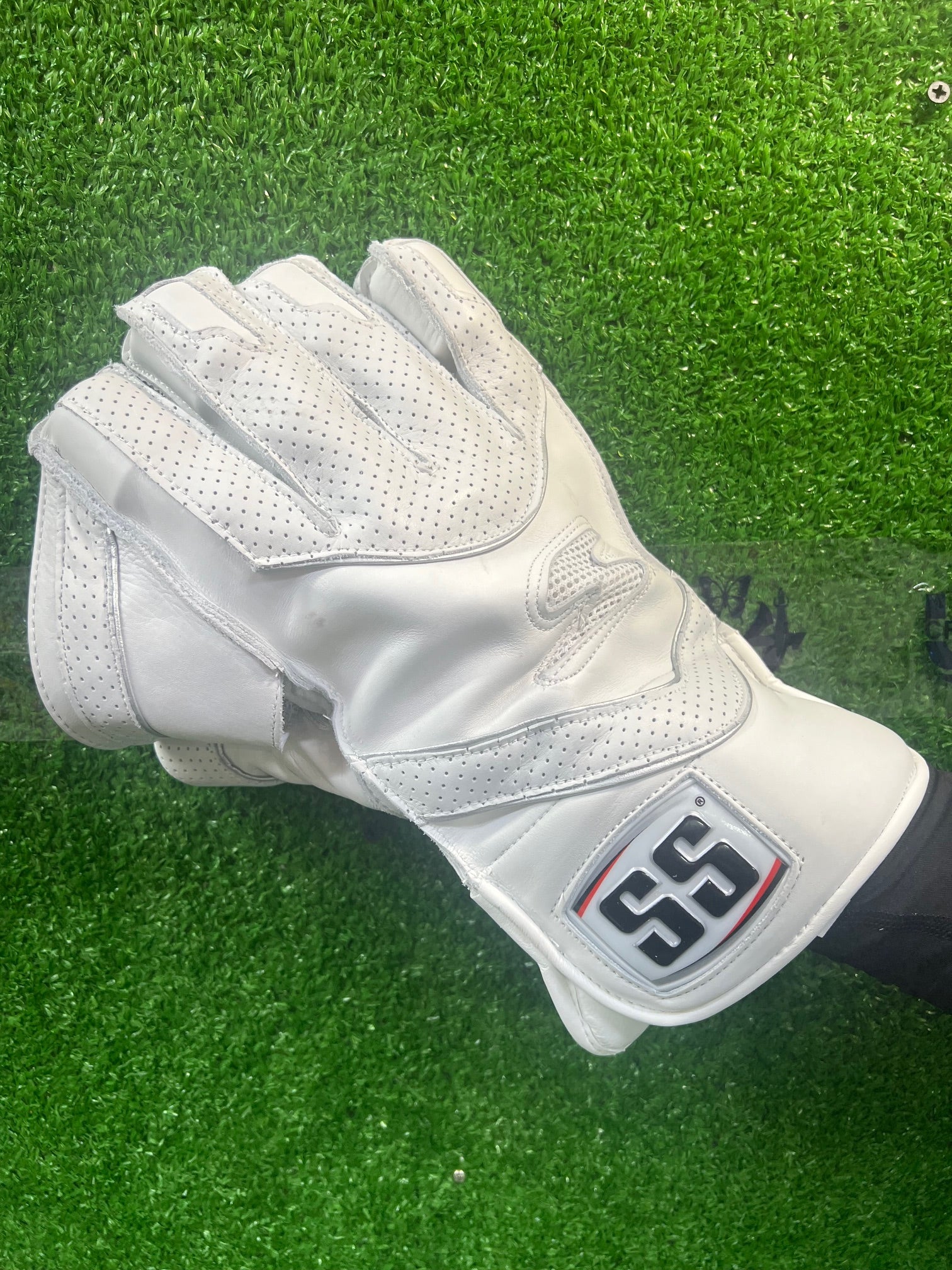 SS Reserve Edition Full White Wicket Keeping Gloves - 2025