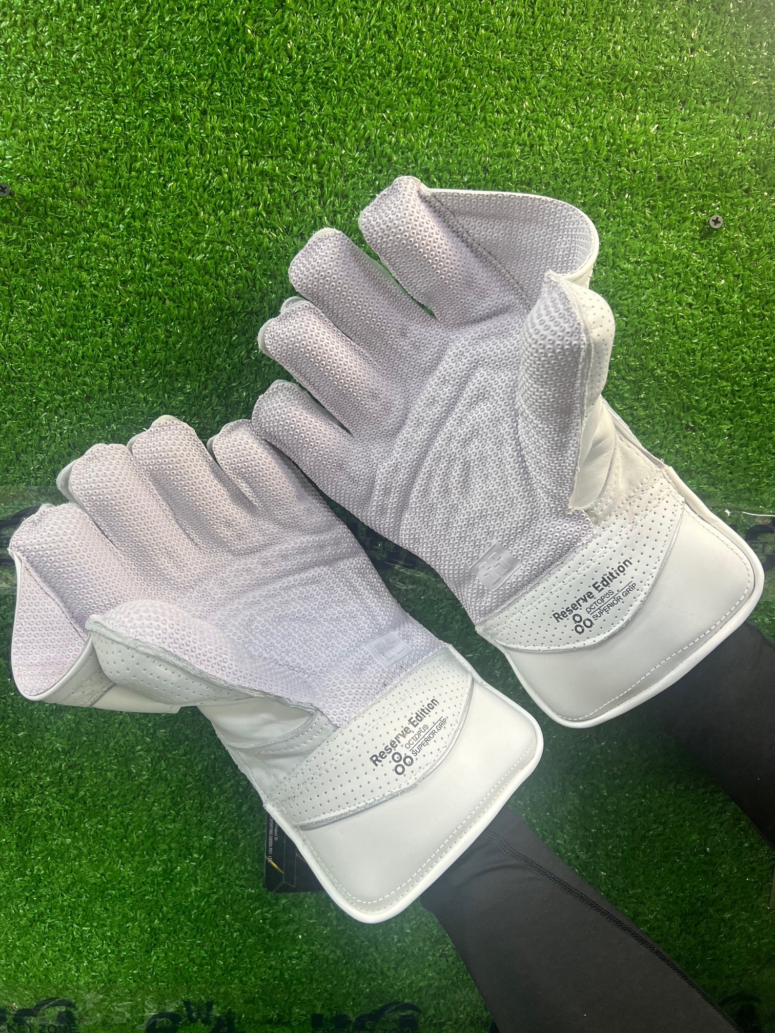 SS Reserve Edition Full White Wicket Keeping Gloves - 2025
