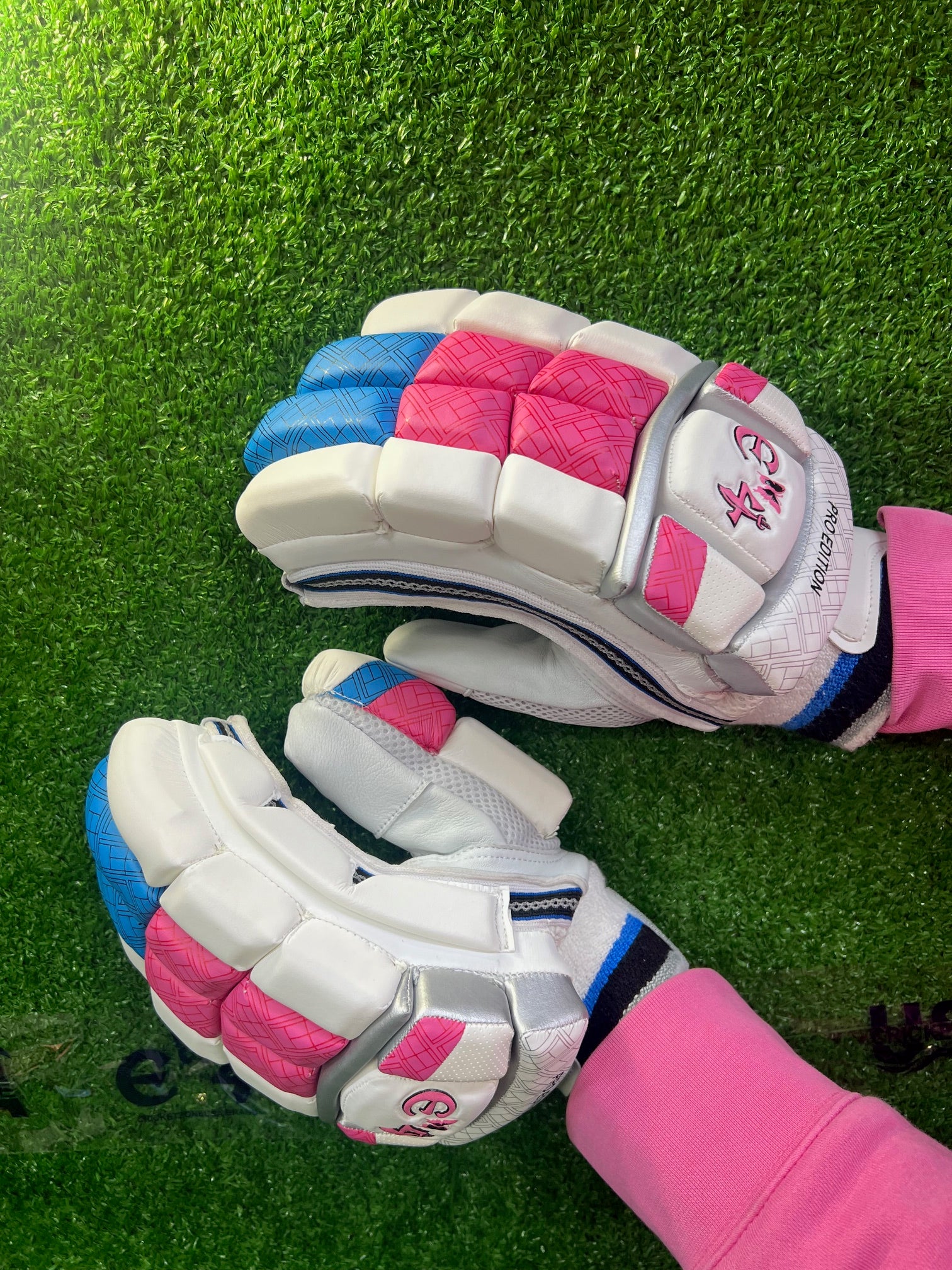 E4 Pro Edition Batting Gloves