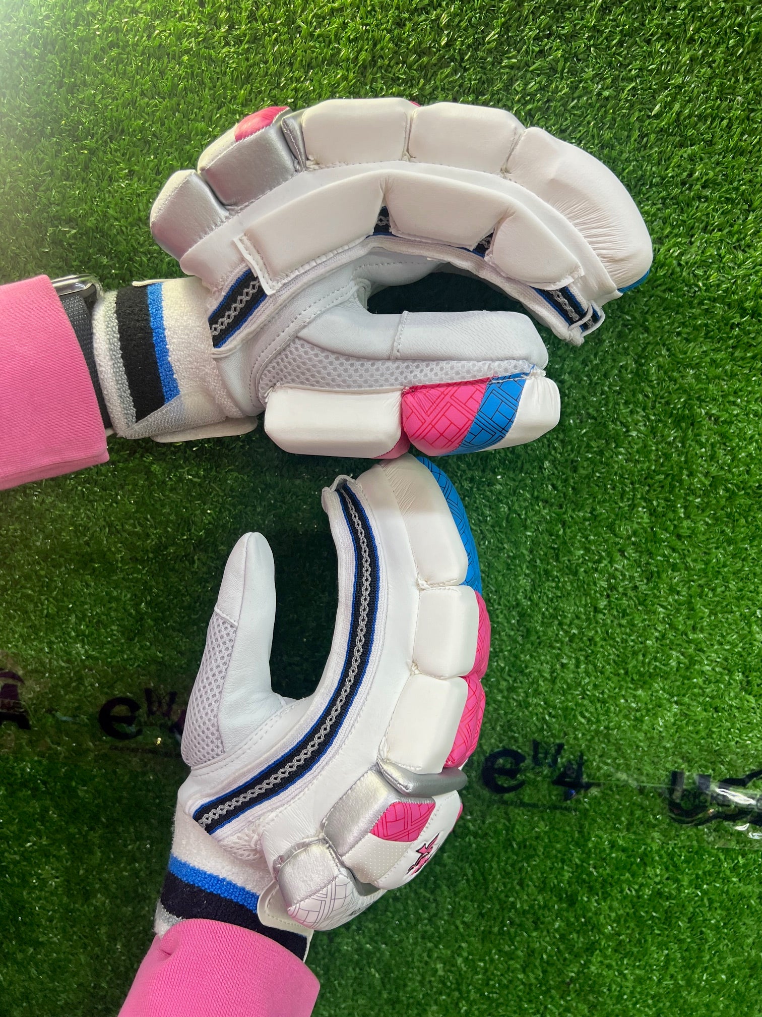 E4 Pro Edition Batting Gloves