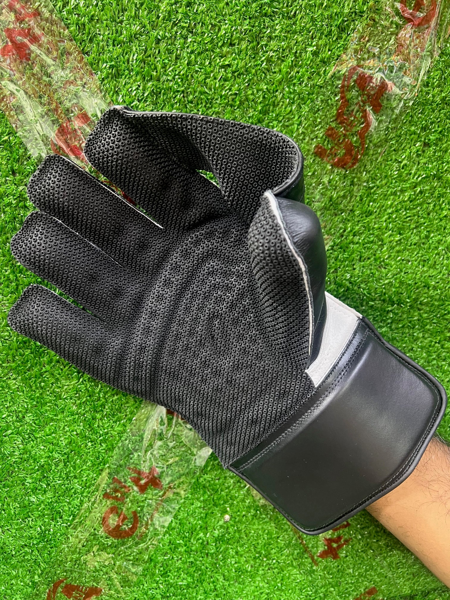EM MSD DHONI Player Black Wicket Keeping Gloves -2024