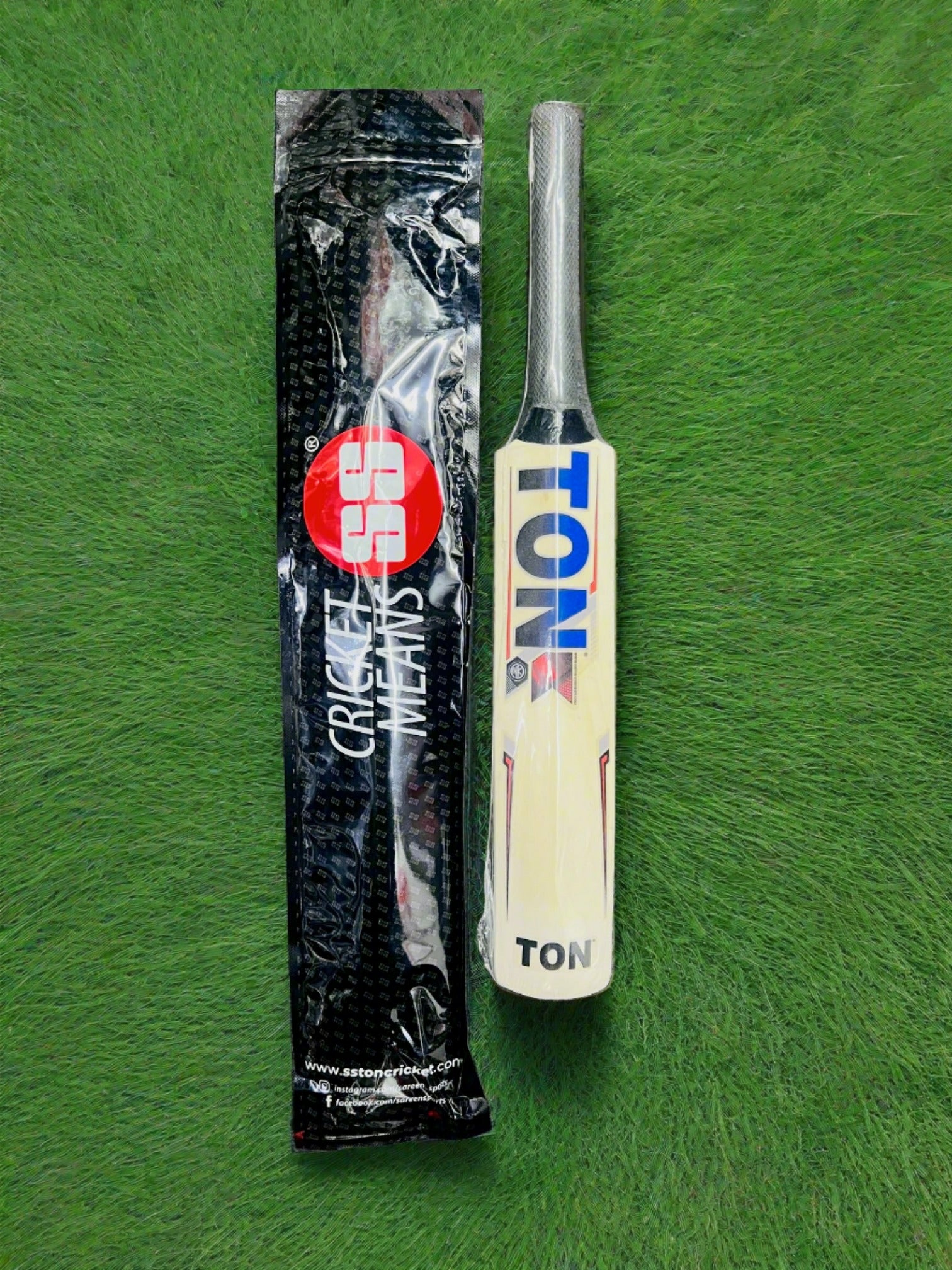 SS Thala Mini Signature Autograph Bat