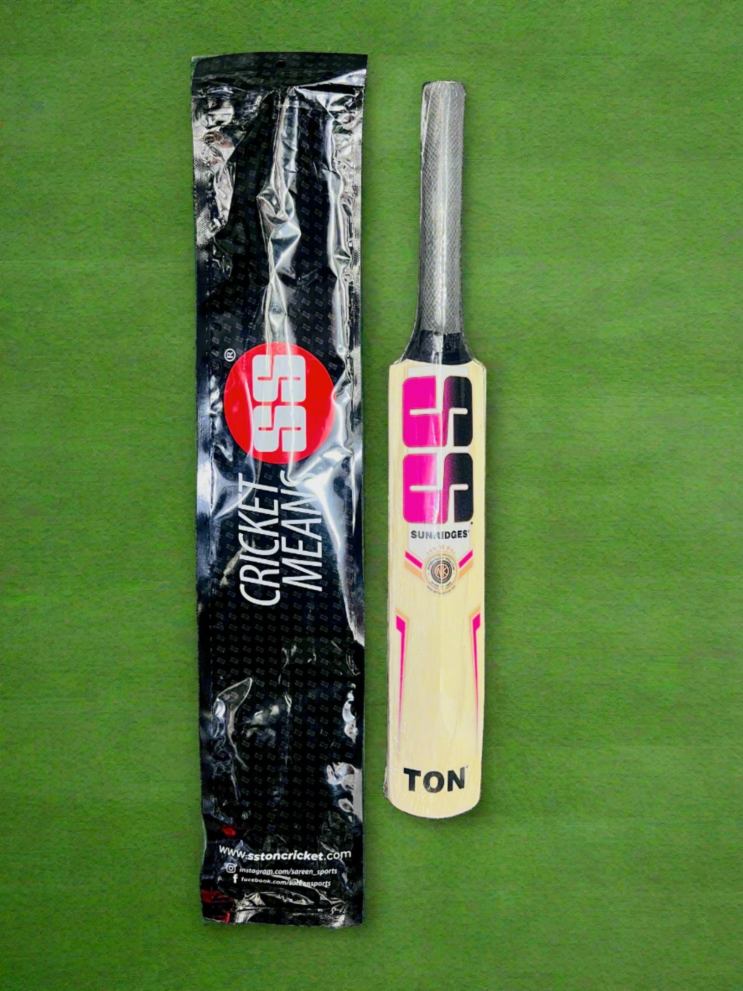 SS Gladiator Mini Signature Autograph Bat