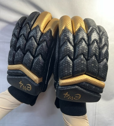 E4 Extreme Edition Black with Gold Batting Gloves