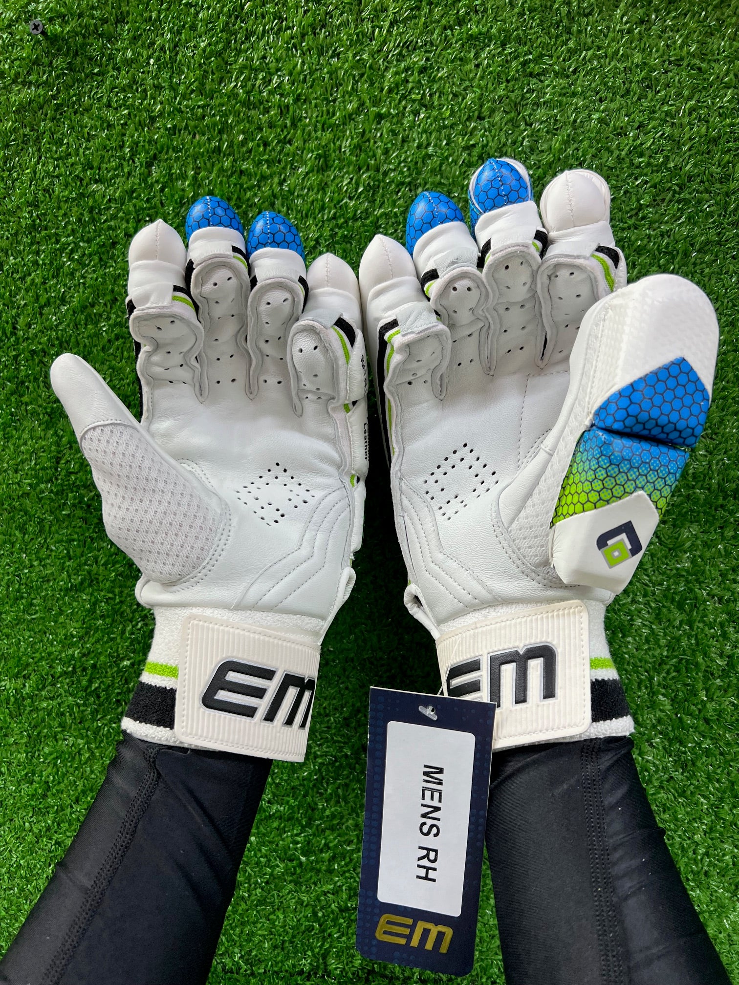 EM GT 3.0 Mens Batting Gloves - 2024