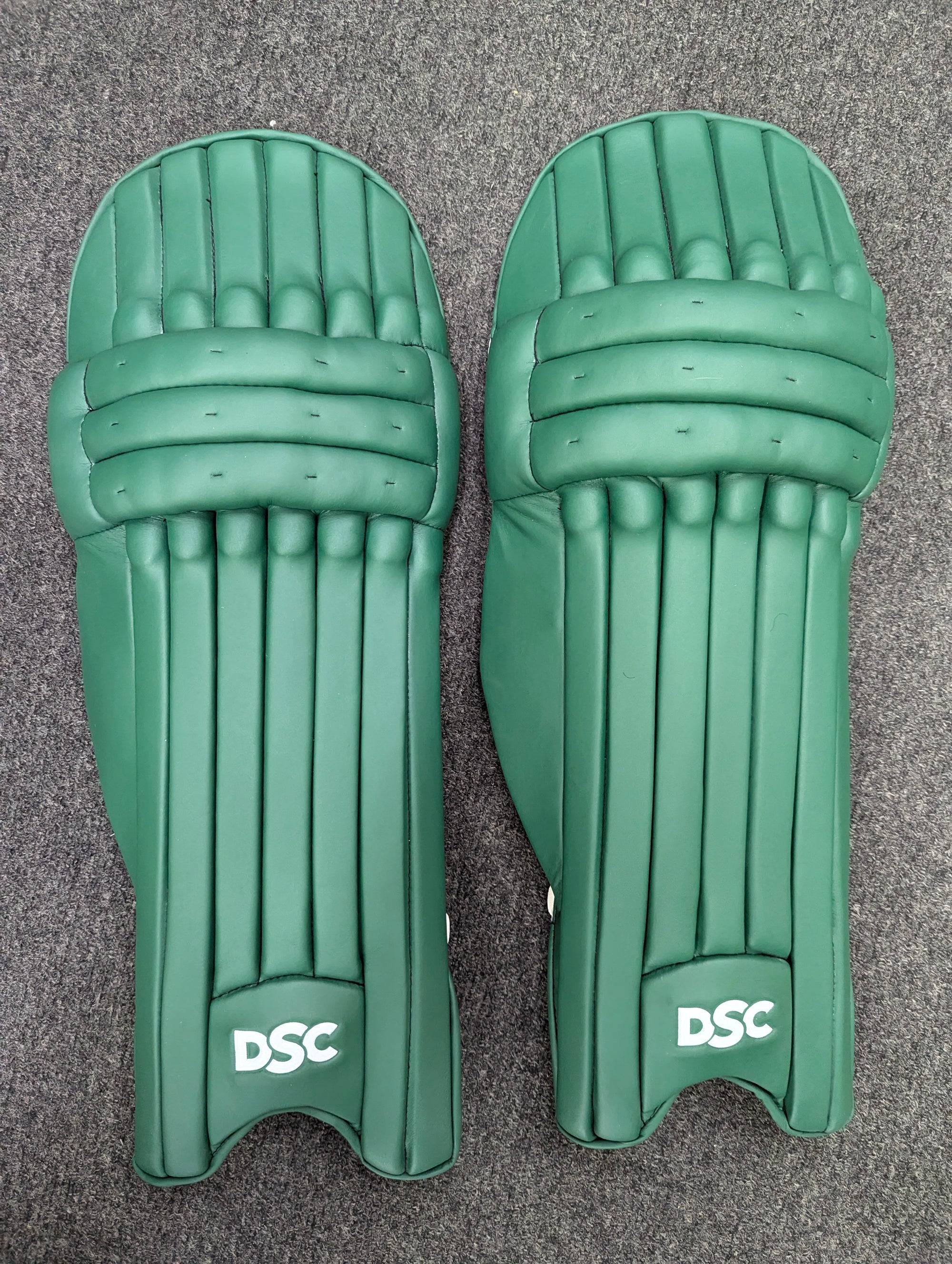 DSC INTENSE RAGE BATTING PAD GREEN - 2024