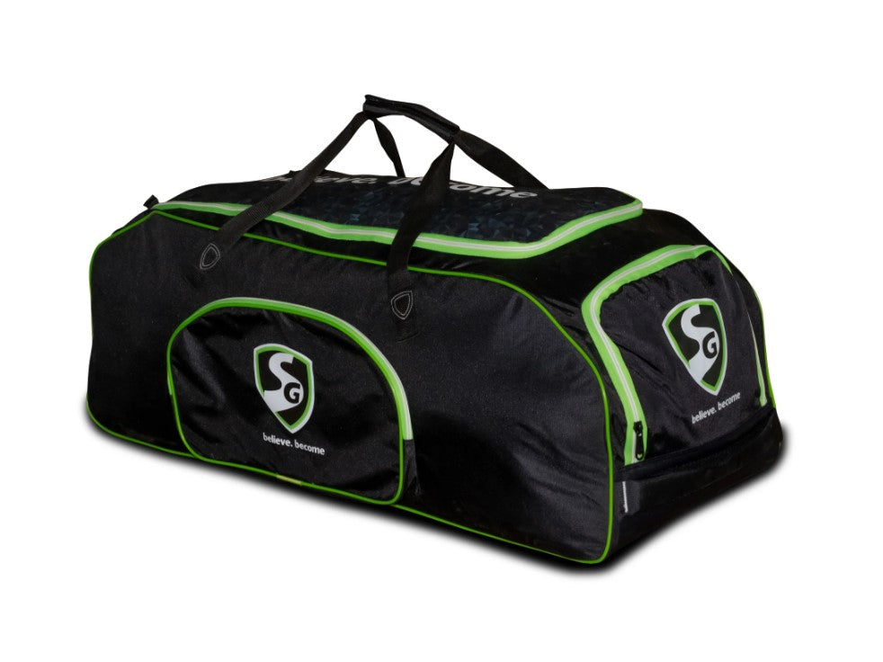 SG SmartPak 2.0 Wheelie Kit Bag - 2025