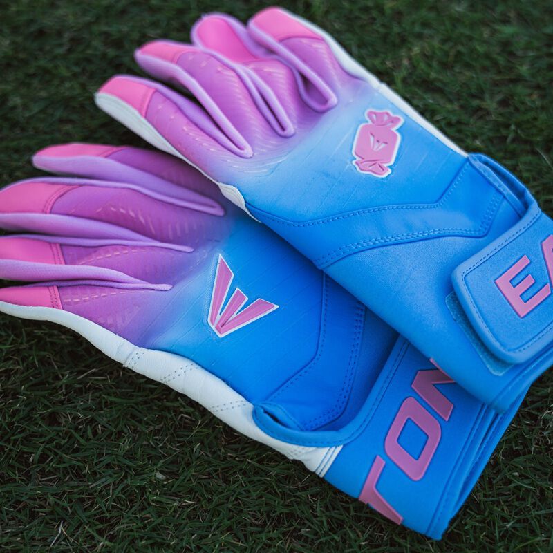 Easton Walk-Off Ethos Bubblegum Batting Gloves - 2026