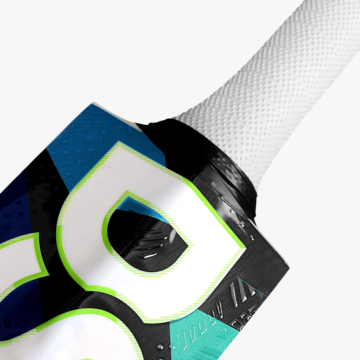 DSC Blu 330 English Willow Cricket Bat