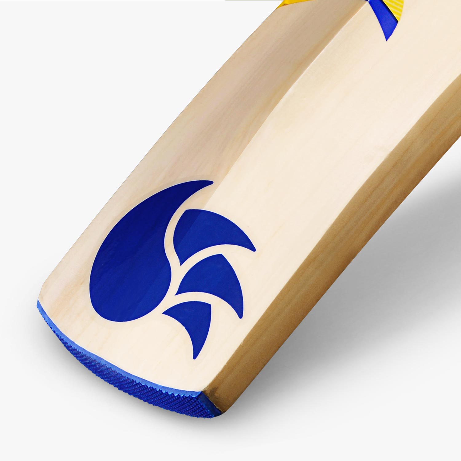 DSC Bravado 22 Kashmir Willow Cricket Bat - 2025
