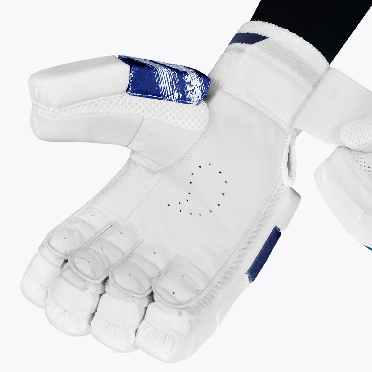 DSC Tornado Batting Gloves - 2025