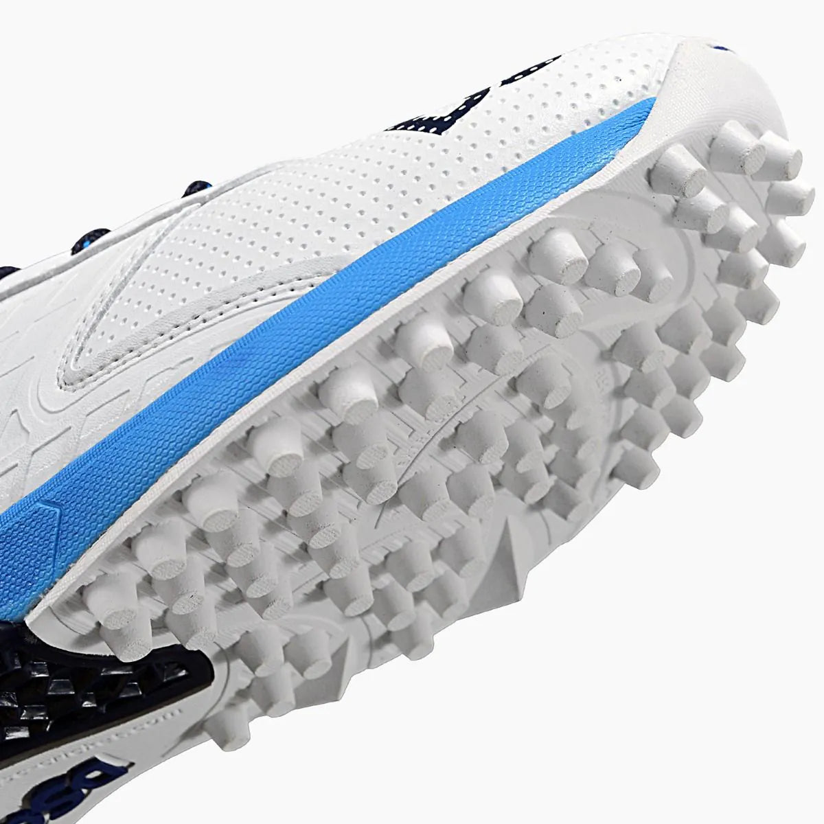 DSC JAFFA 22 Rubber Cricket Shoes White/Navy/Sky (2026)