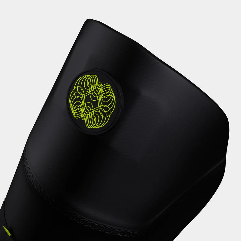 MOONWALKR Black Keeping Shin Guards - Youth