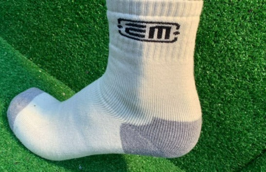EM SOCKS