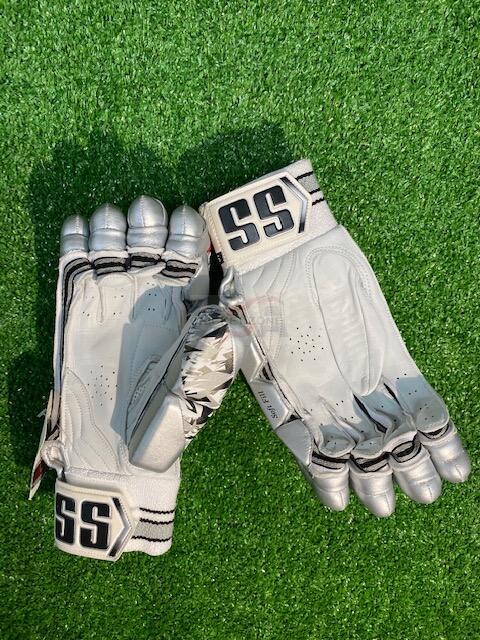 SS KINGS XI PUNJAB CRICKET BATTING GLOVES