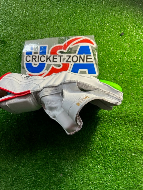 THE BOSS 333 WICKET KEEPING GLOVES - 2023