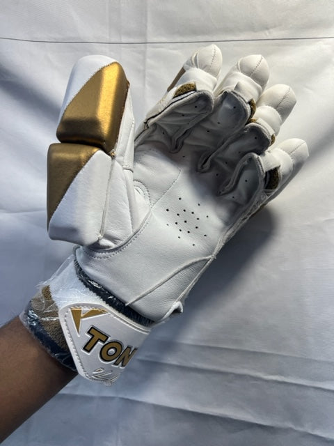 SS Ton Gold Batting Gloves
