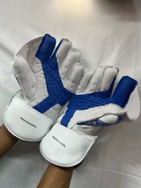 SS Professional Wicket Keeping Gloves