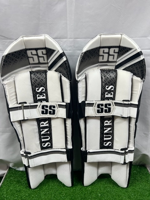 SS PROFESSIONAL GREEN WICKET KEEPING PAD