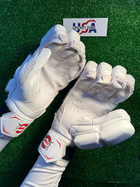 MRF CLASSIC BATTING GLOVES