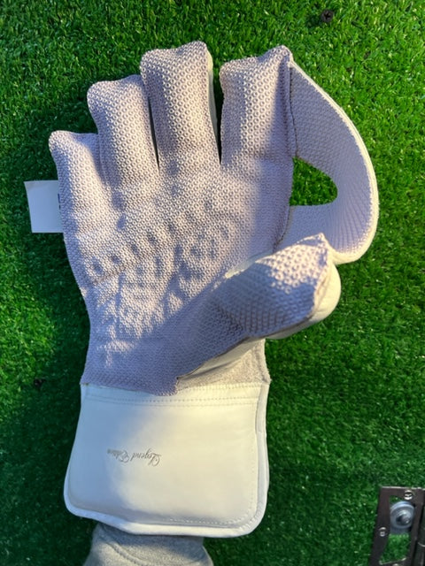 E4 LIMITED EDITION WICKET KEEPING GLOVES -FULL WHITE