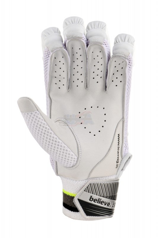 SG SAVAGE LITE BATTING GLOVES