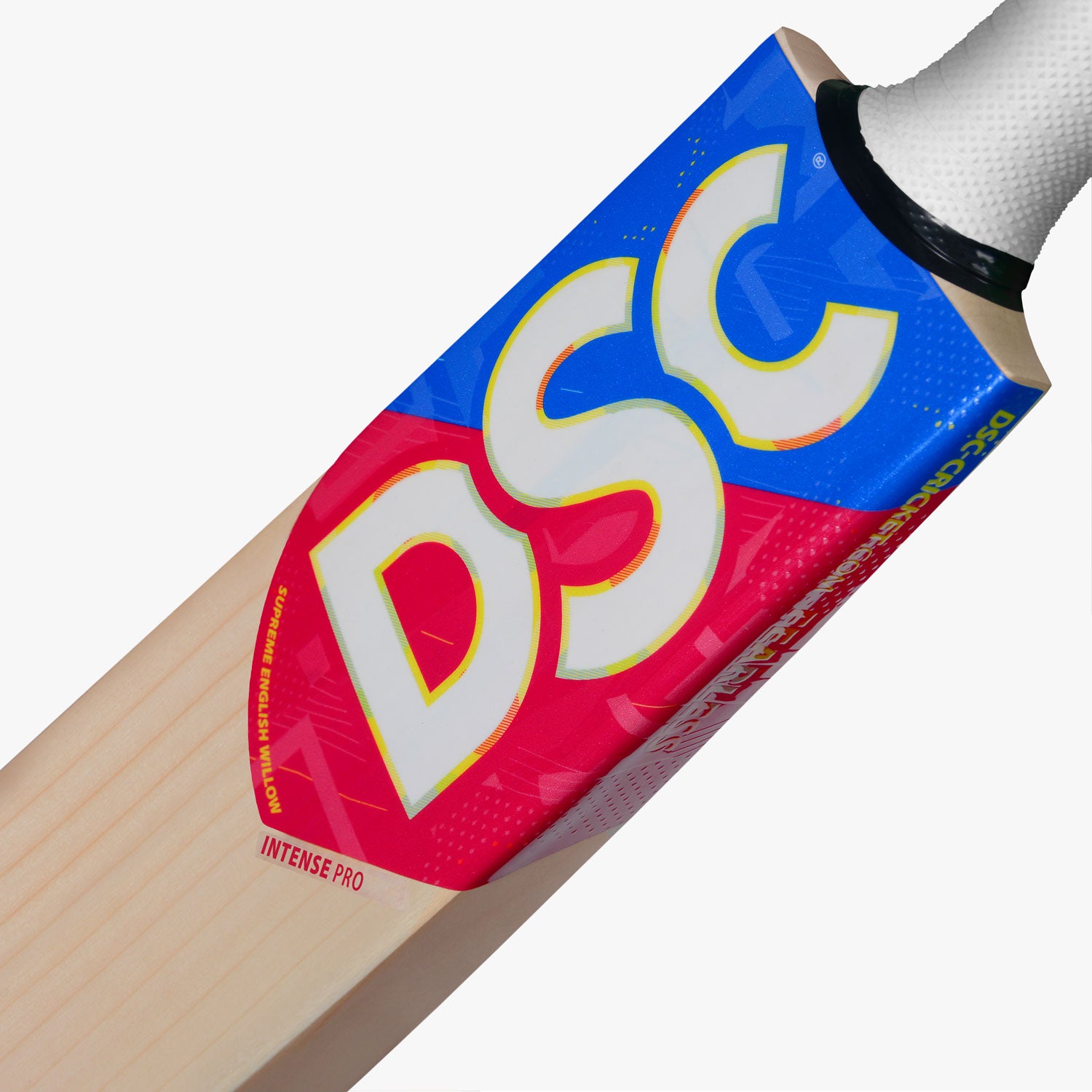 DSC INTENSE PRO ENGLISH WILLOW CRICKET BAT