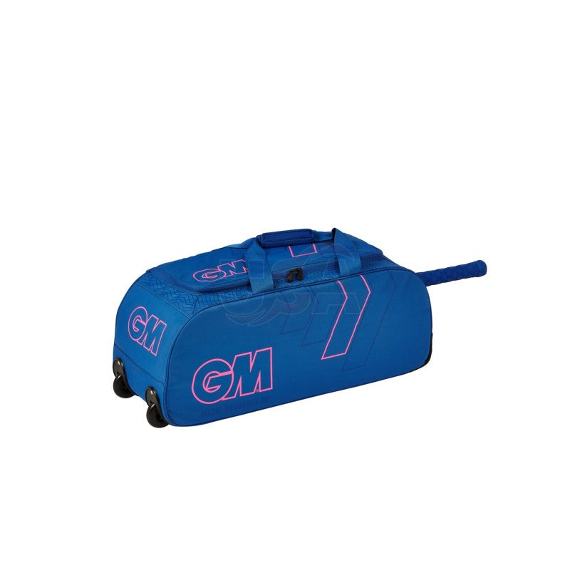 GM 606 WHEELIE BAG BLACK
